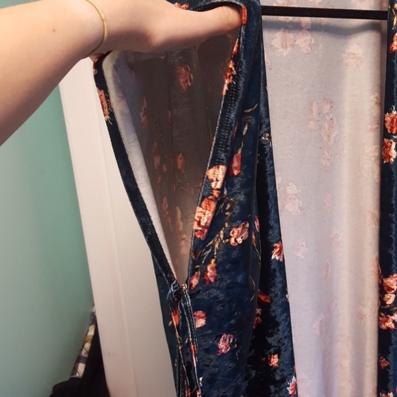 Green and pink kimono - Picture 6 of 8